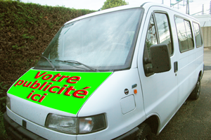 Avant du minibus